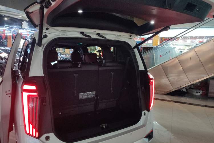 Used GAC Trumpchi M8 2023 Zongshi Series 400T Flagship Edition
