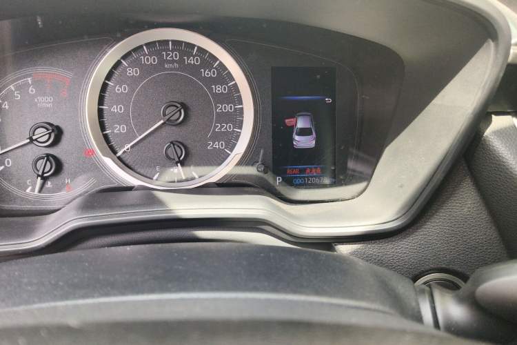 Used Toyota Corolla 2021 1.2T S-CVT Elite Edition Odometer Close Up