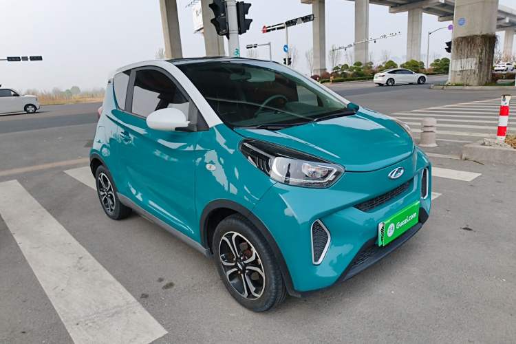 Used Chery QQ Little Ant 2021 150 000 Yuan Ant Fan Edition Ant Trend Version Lithium Iron Phosphate Front Right 45 Deg