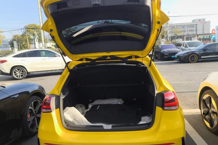 Used Mercedes-Benz A AMG 2022 AMG A 35 4MATIC
