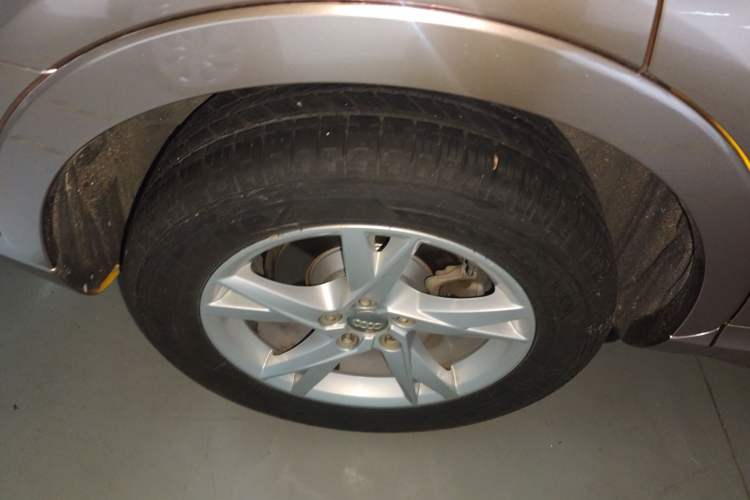 Used Audi Q3 2017 30 TFSI Fashion Model Exterior 2