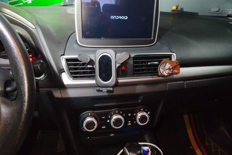 Used Mazda Mazda 3 Axela 2016 Sedan 1.5L Automatic Comfort Model