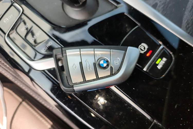 Used BMW 5 Series 2023 530Li Leading Model M Sport Package