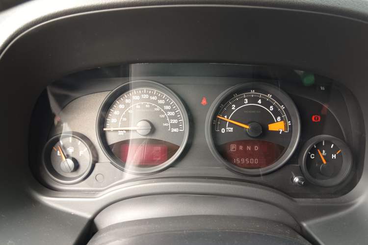 Used Jeep Compass 2014 2.4L four-wheel drive sport version
