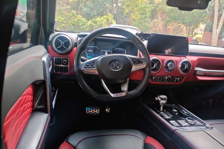 Used BAIC Off-Road BJ40 2018 PLUS 2.3T Automatic Four-Wheel Drive Flagship Version China V Emission Standard
