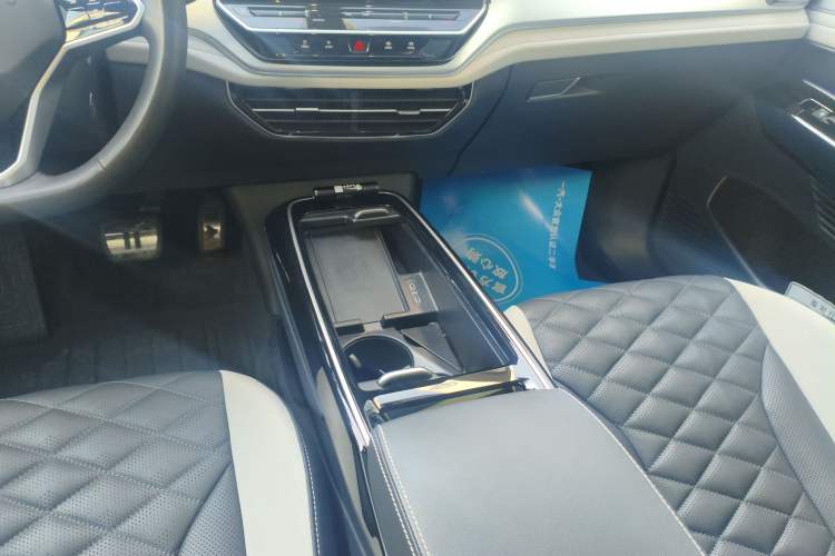 Used Volkswagen ID.6 CROZZ 2022 Long-Range PRO Edition Gear Lever