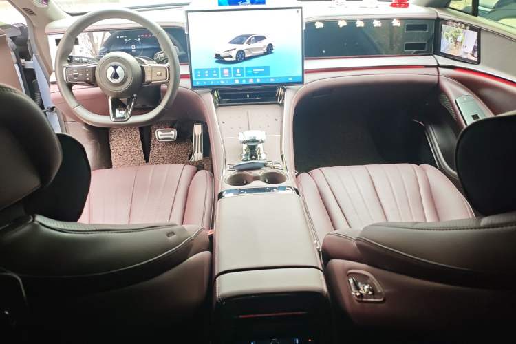 Used Denza Z9GT 2024 1100 Four-Wheel Drive Ultra Version Center Console