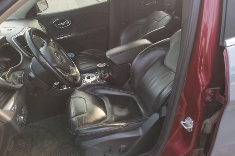 Used Jeep Cherokee 2016 2.4L Leading Edition