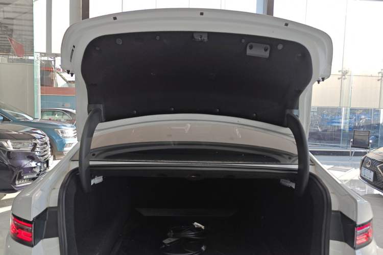 Used BYD Destroyer 05 2023 Champion Edition DM-i 55KM Luxury Model
