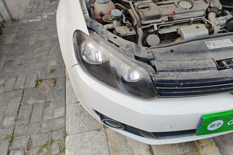 Used Volkswagen Golf 2012 1.4 TSI Manual Comfort Edition Right Front Headlight