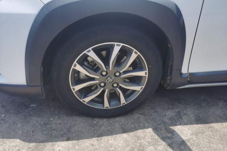 Used Toyota YARiS L Zhi Xuan 2020 X-Trail X 1.5L CVT Luxury Edition
