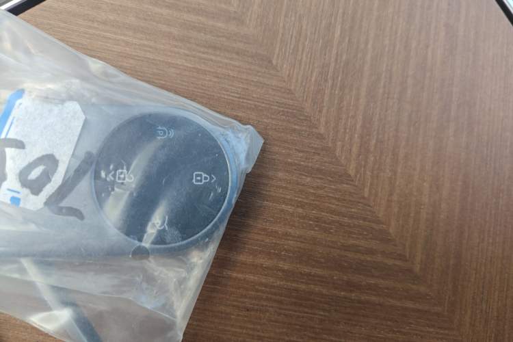 Used Hima AITO M9 2025 Extended-Range Ultra Version 52 kWh 6-Seater Vehicle Key