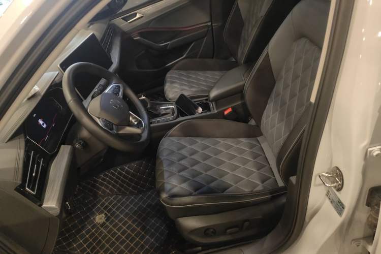 Used Volkswagen Sagitar 2023 300TSI DSG Excellence Edition
