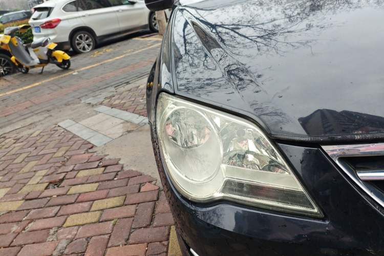 Used Volkswagen Bora 2011 1.6L Manual Comfort Version