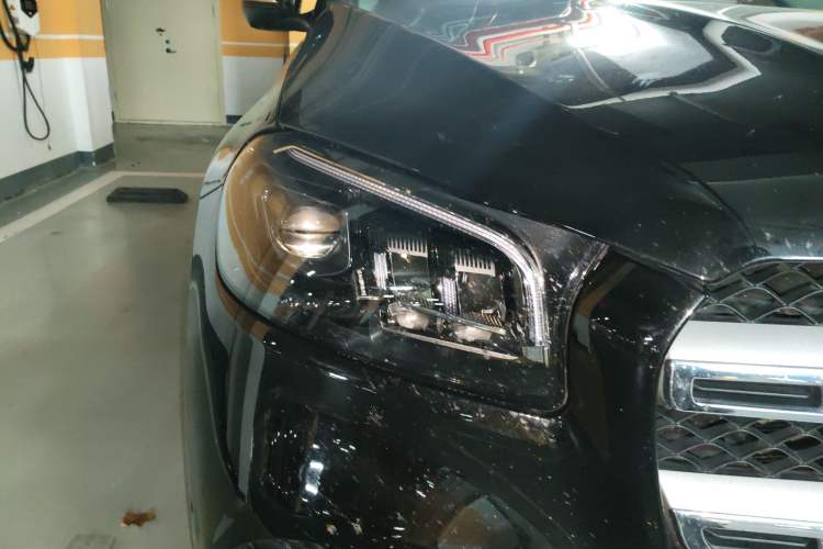 Used Mercedes-Benz GLS 2023 GLS 450 4MATIC Stylish Model Right Front Headlight