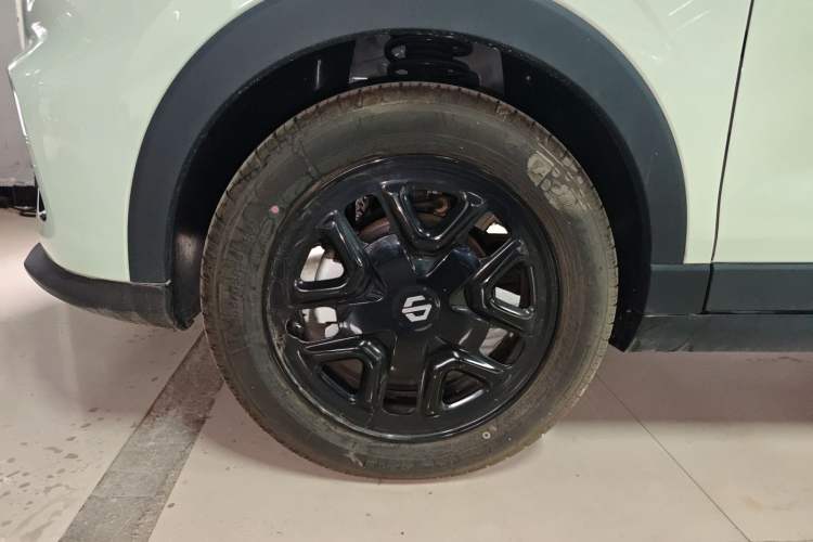 Used Leapmotor T03 2025 310 Comfort Edition Left Front Wheel Hub