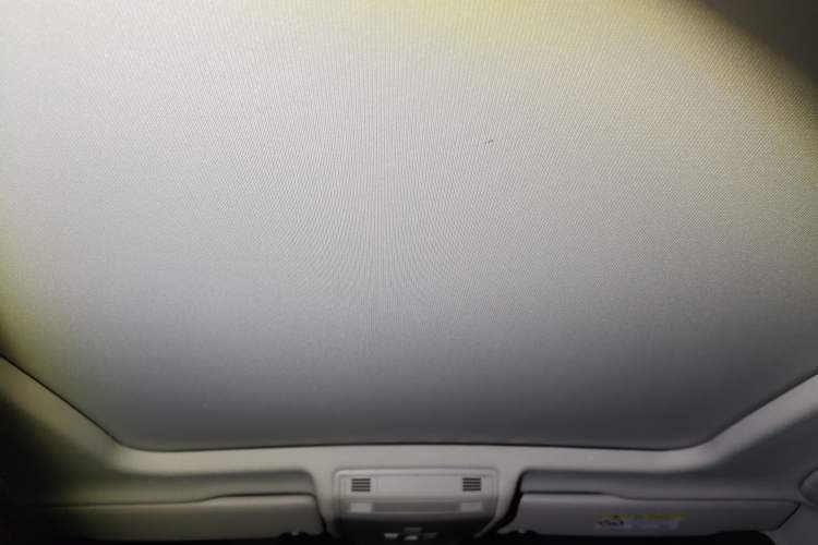 Used Volkswagen Tayron 2023 280TSI Two-Wheel-Drive Luxury Plus Advanced Version Headliner