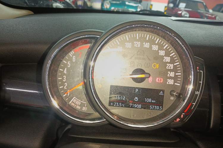 Used MINI MINI 2019 1.5T COOPER Artist Five-Door Edition
