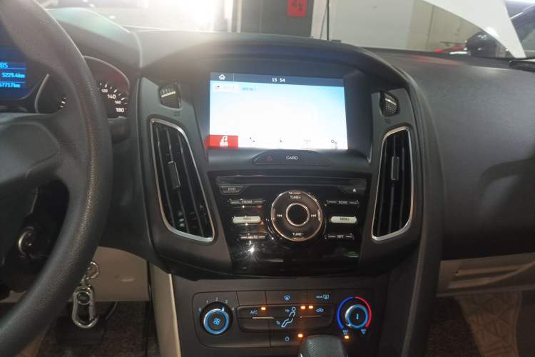 Used Ford Focus 2018 Sedan Classic 1.6L Automatic Comfort Plus Smart Drive Version