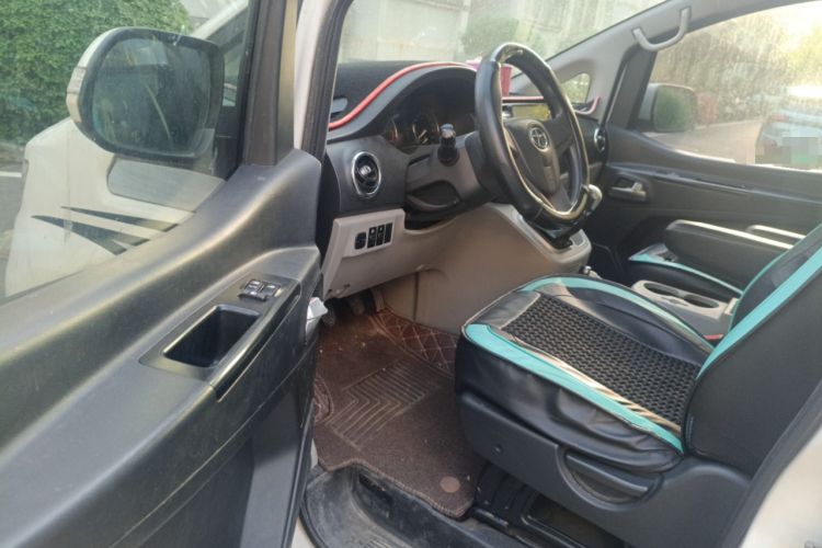 Used JAC Refine M3 2016 IKEA Edition 1.6L Luxury Model