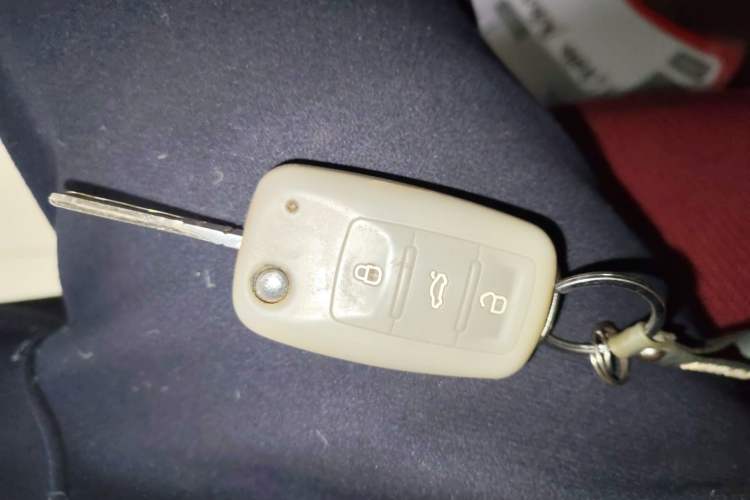 Used Volkswagen Polo 2014 1.6L Automatic Comfort Edition