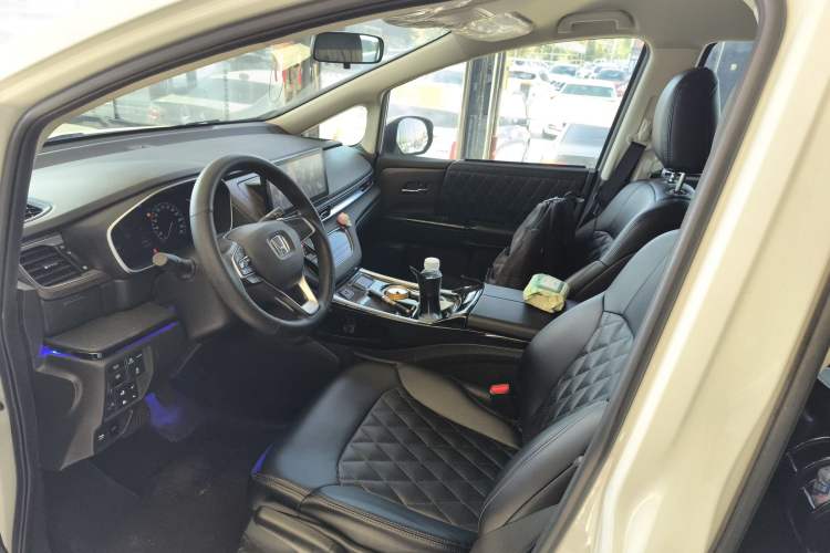 Used Honda Odyssey 2022 2.0L eHEV Sharp Enjoyment Edition
