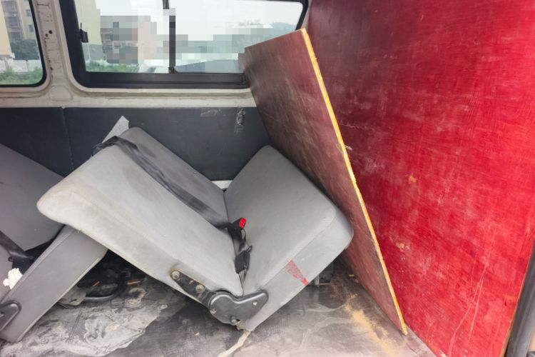 Used Foton Scenic G7 2016 2.0L Commercial Version Short Wheelbase Flat Roof 4Q20M
