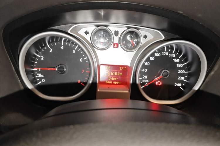 Used Ford Focus 2013 Sedan Classic 1.8L Manual Base Model