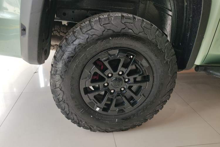 Used JMC DaDao 2023 Fly-Jiang 2.3T Diesel Automatic 4x4 Extreme Edition
