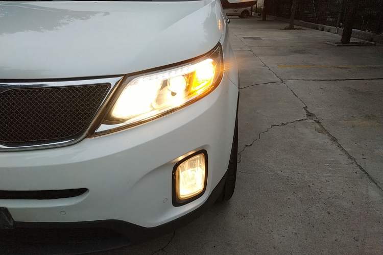 Used Kia Sorento 2013 2.4L 7-seat Gasoline Comfort Edition
