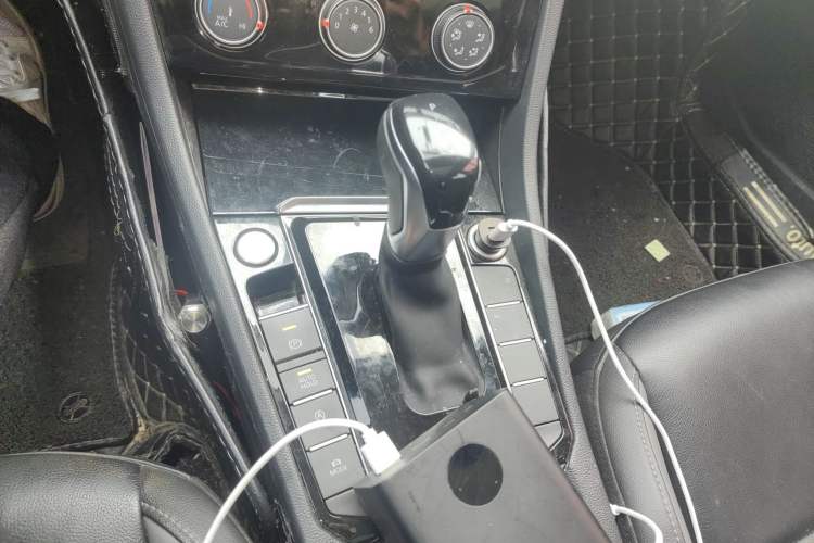 Used Volkswagen Sagitar 2022 280TSI DSG Flyover Edition
