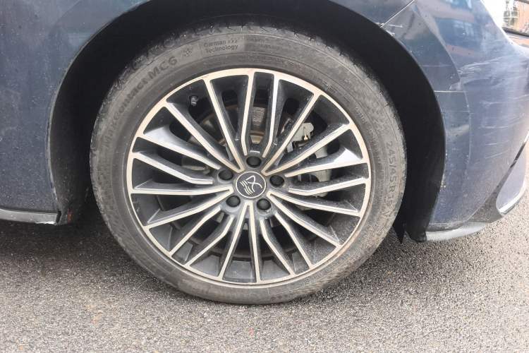 Used BYD Han 2020 EV Long-Range Luxury Model
