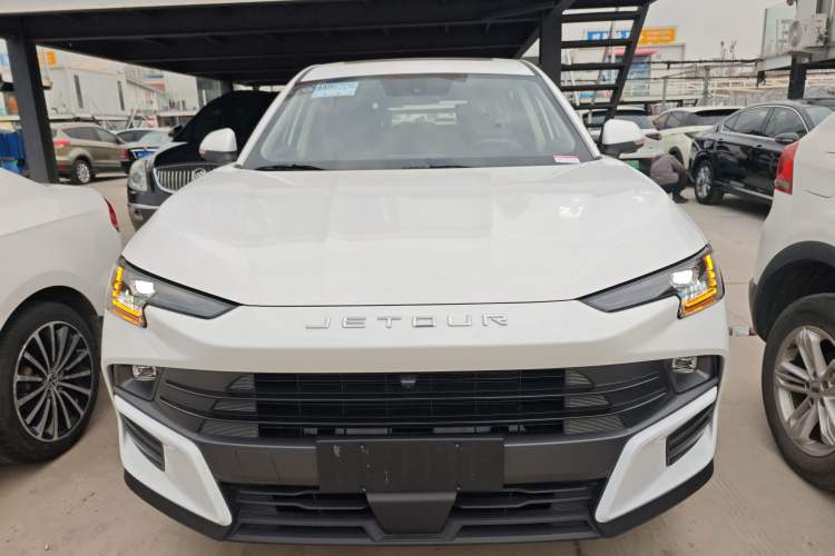 Used JETOUR Dashing 2025 1.5T DCT Ultimate Edition
