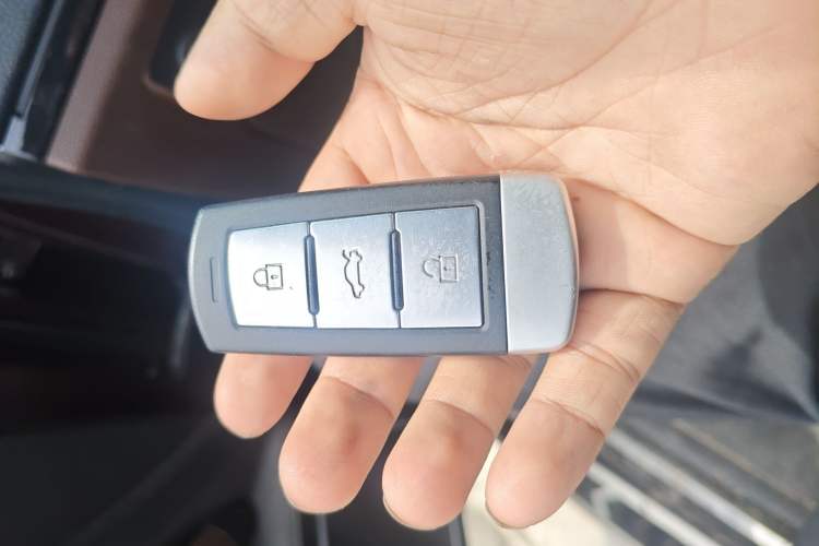 Used Zotye T600 2016 Sport Edition 1.5T Manual Luxury Model Vehicle Key