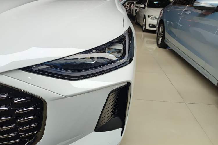 Used Chery Fengyun A8 2025 145 Luxury Edition Left Front Headlight