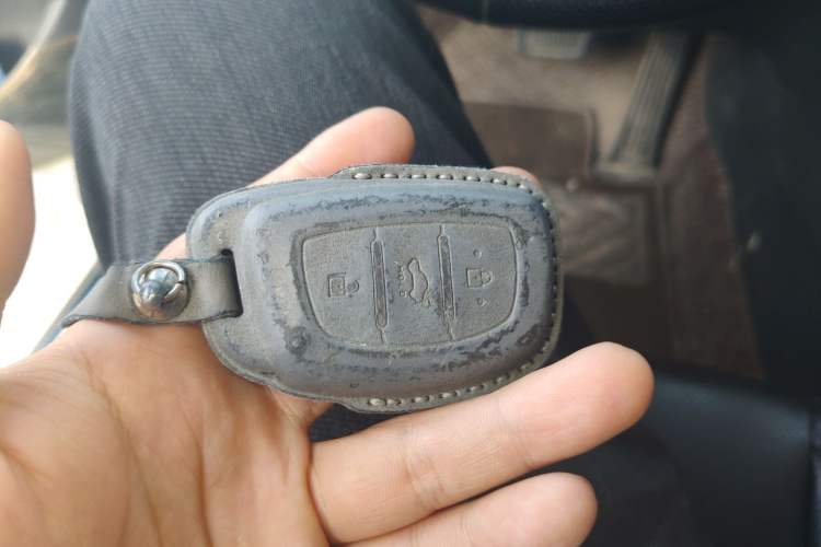 Used Hyundai Mistra 2017 1.8L Automatic Deluxe DLX Model China V Emission Standard Vehicle Key