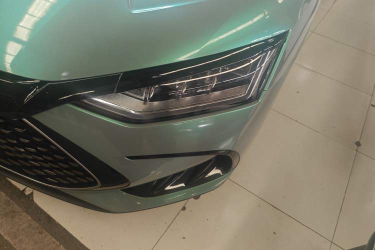 Used BYD Han 2024 DM-i Glory Edition 121KM Prestige Model
