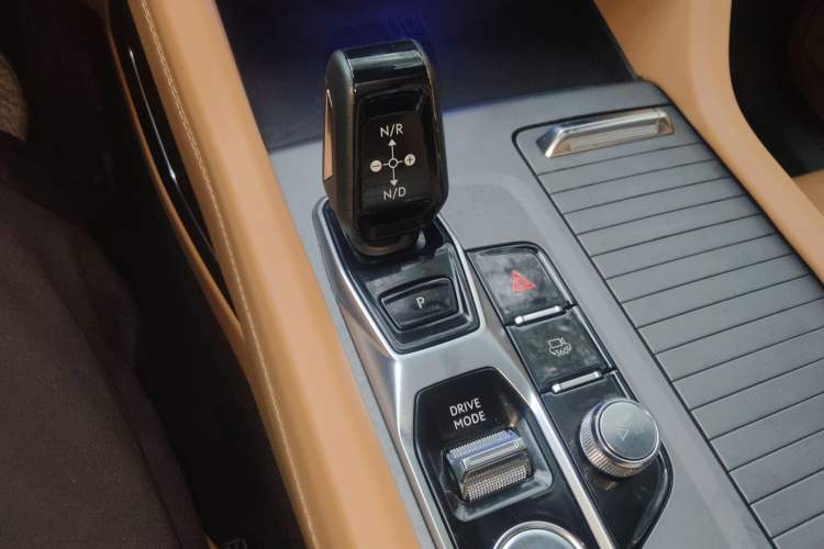 Used Lynk & Co 09 EM-P 2023 2.0TD EM-P Four-Wheel Drive Asian Games Executive Edition Five Seats