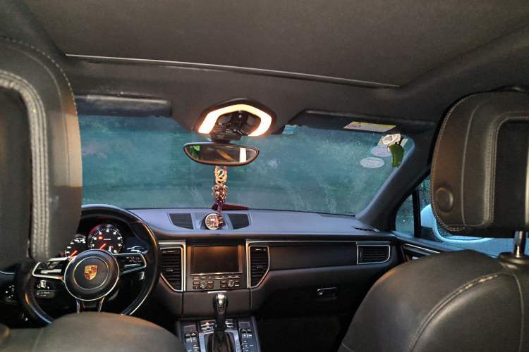 Used Porsche Macan 2014 Macan 2.0T Headliner