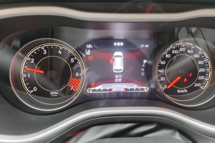 Used Jeep Cherokee 2014 2.4L High-Performance Version
