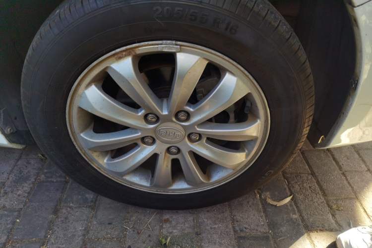 Used BYD Surui 2012 1.5L Manual Luxury Version