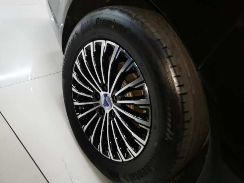 Used Denza D9 2024 DM-i 980 Four-Wheel Drive Prestige Model – Premium — 25
