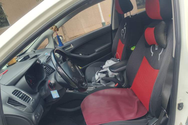 Used Kia K3 2013 1.6L Automatic GLS Left Front Seat