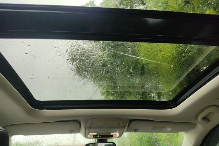 Used Cadillac XT5 2016 25T Luxury Model
