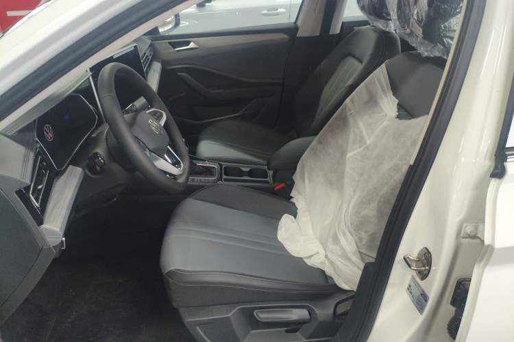 Used Volkswagen Sagitar 2026 Model 30 Million Units Selected 300TSI DSG Surpassing Edition