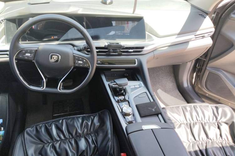 Used CHANGAN CS75 PLUS 2022 1.5T Automatic Luxury Model