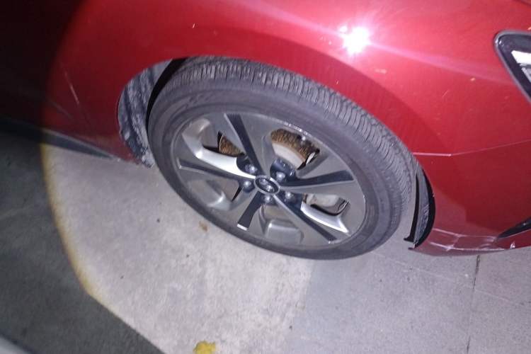 Used Hyundai Lafesta 2019 280TGDi Smart Speed Version China V Standard Right Front Wheel Hub