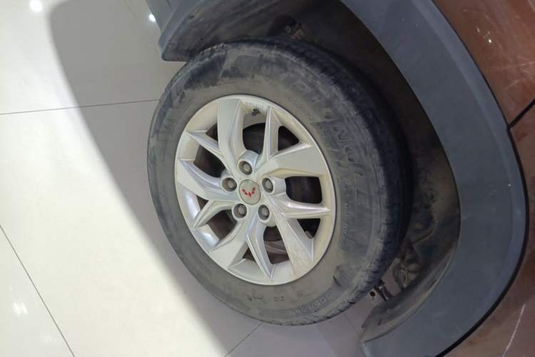 Used Wuling Hongguang S3 2019 1.5L Manual Standard Version China VI Standard