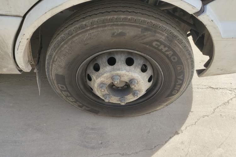 Used Iveco Power Daily  Right Front Wheel Hub