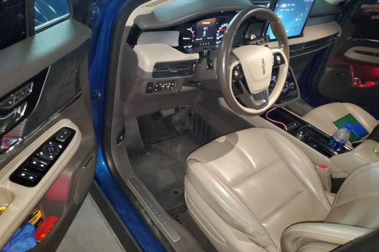 Used Lincoln Corsair 2020 2.0T Two-Wheel Drive Luxury Edition Driver Seat